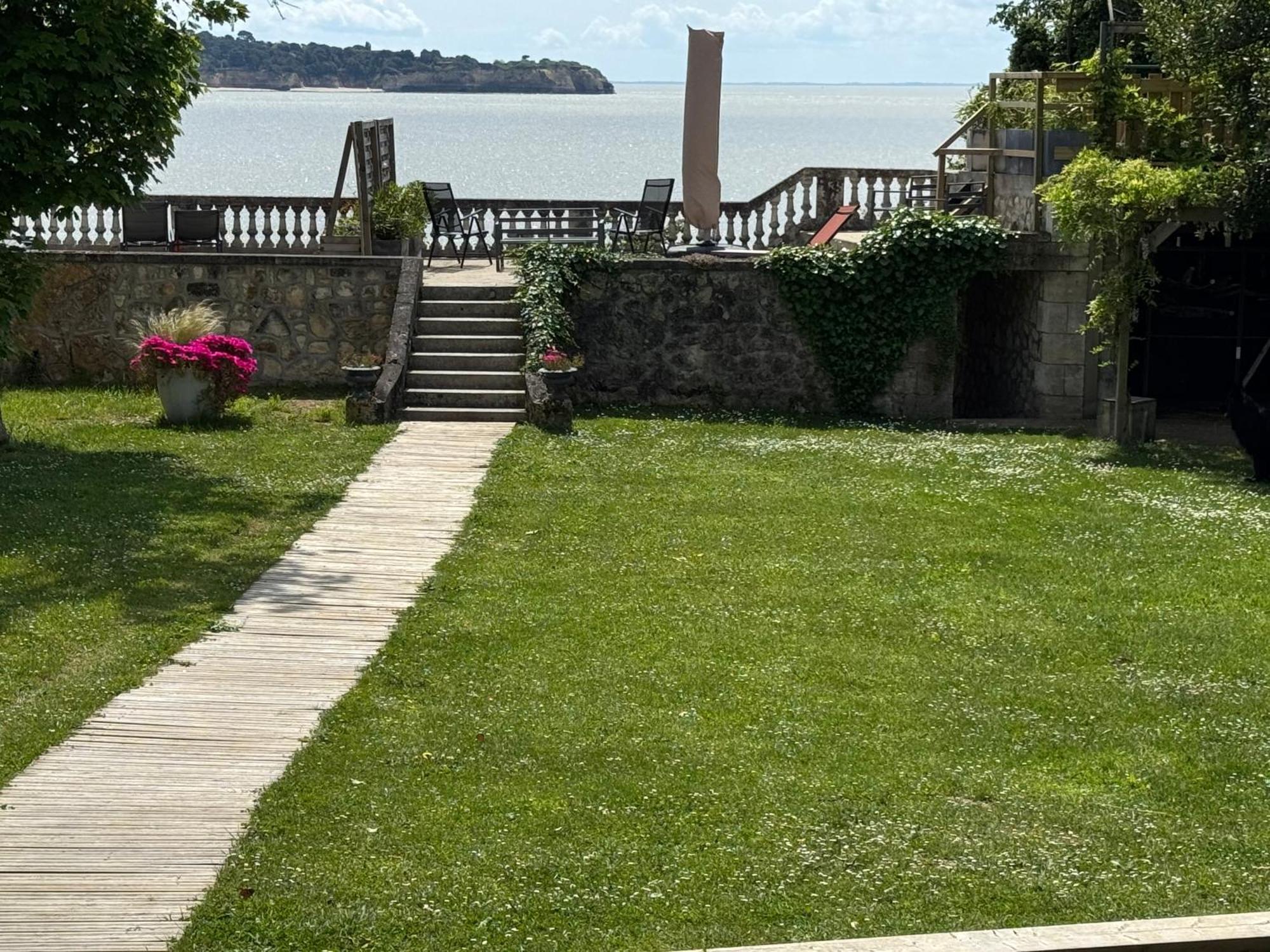 Villa Tousvents Saint-Georges-de-Didonne Exterior photo
